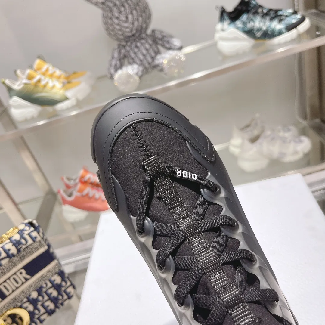 👟👟Ex-factory price 460👟👟 Women’s Shoes Women’s Clothing Dior Dior Sports Dad Shoes Your ideal high-end quality customization, a new product created by Crusie “J’ADI*R” at the first major show of Paris Fashion Week‼ ️Molded from the original board, all details are welcome to be appraised and compared 🔥 Upper: Original imported customized Lycra surface with soft silk cowhide Inner: soft, comfortable and breathable Foot pads: cowhide injection molded feet, original molded color matching Logo webbing Original molded 3D film combination Original molded anti-slip combination outsole! Original packaging consistent! Number of yards: 35-41 yards (custom-made sizes 41 are non-refundable)